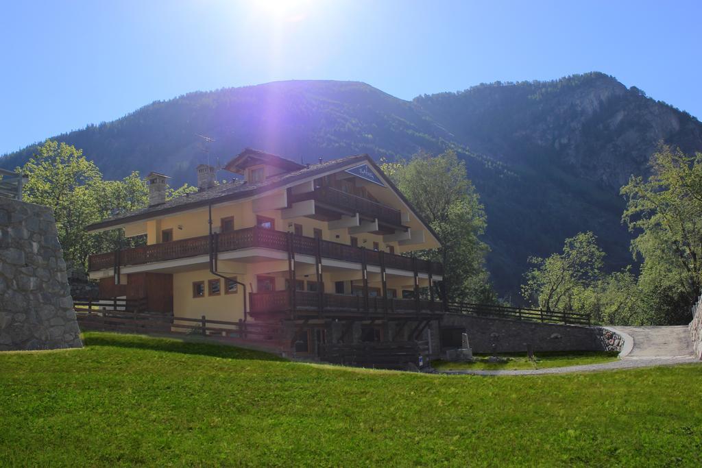 Shatush Hotel Курмайор Экстерьер фото